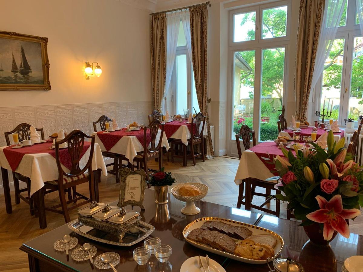 Hotel Seeufer Плён Экстерьер фото