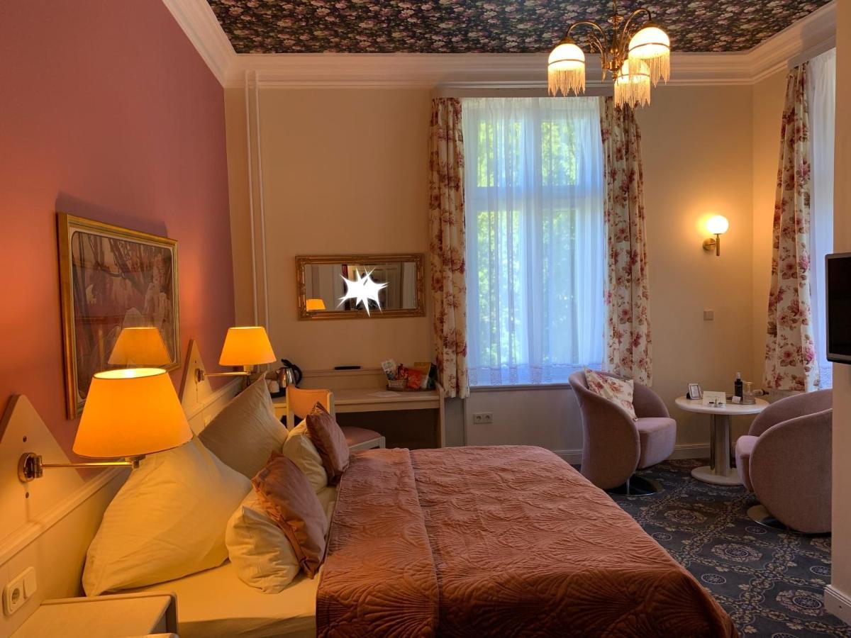 Hotel Seeufer Плён Экстерьер фото