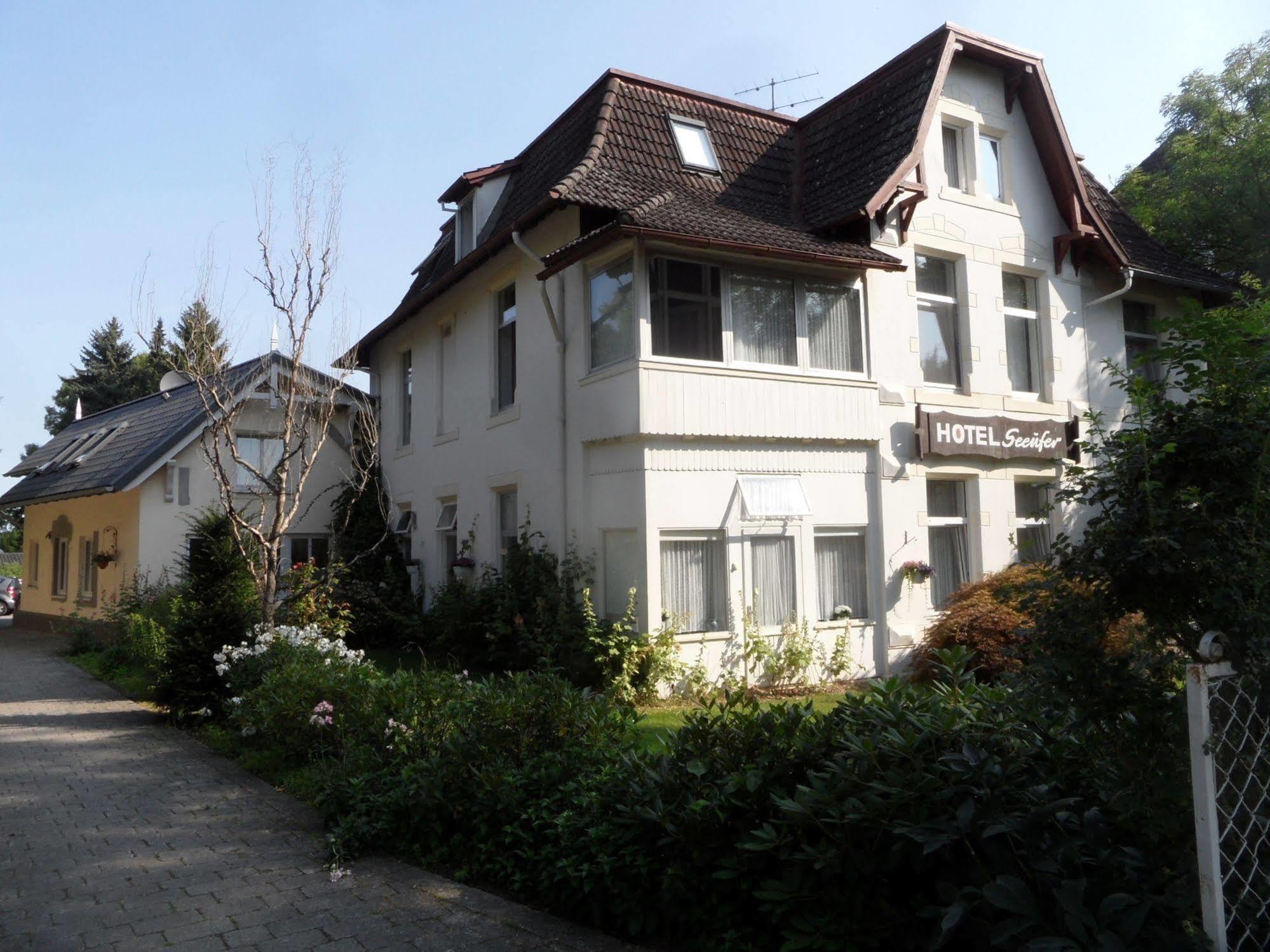 Hotel Seeufer Плён Экстерьер фото