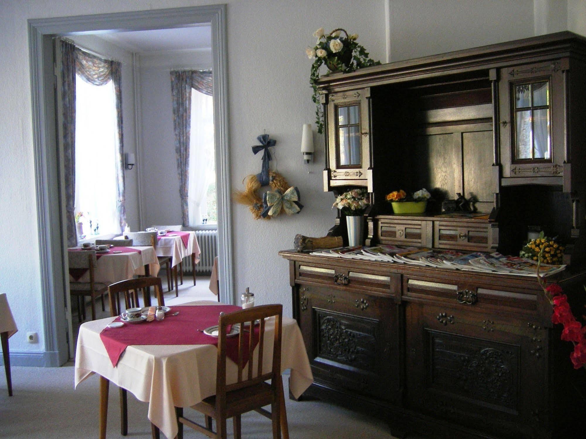 Hotel Seeufer Плён Экстерьер фото