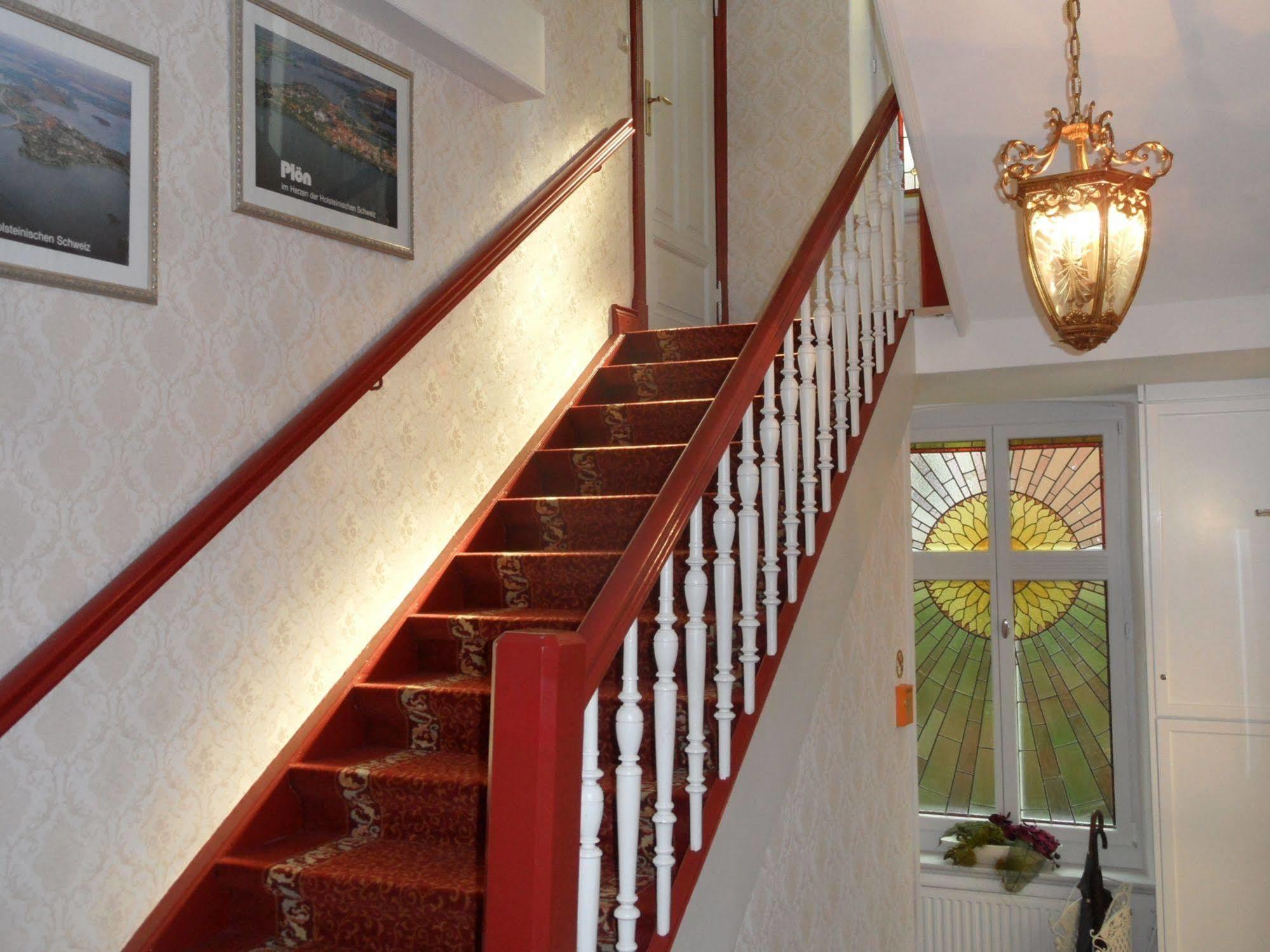 Hotel Seeufer Плён Экстерьер фото